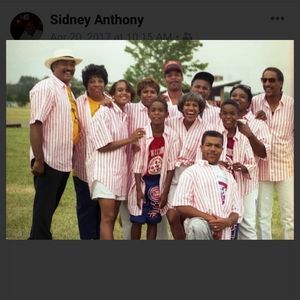 Meet your Posher, Sidney